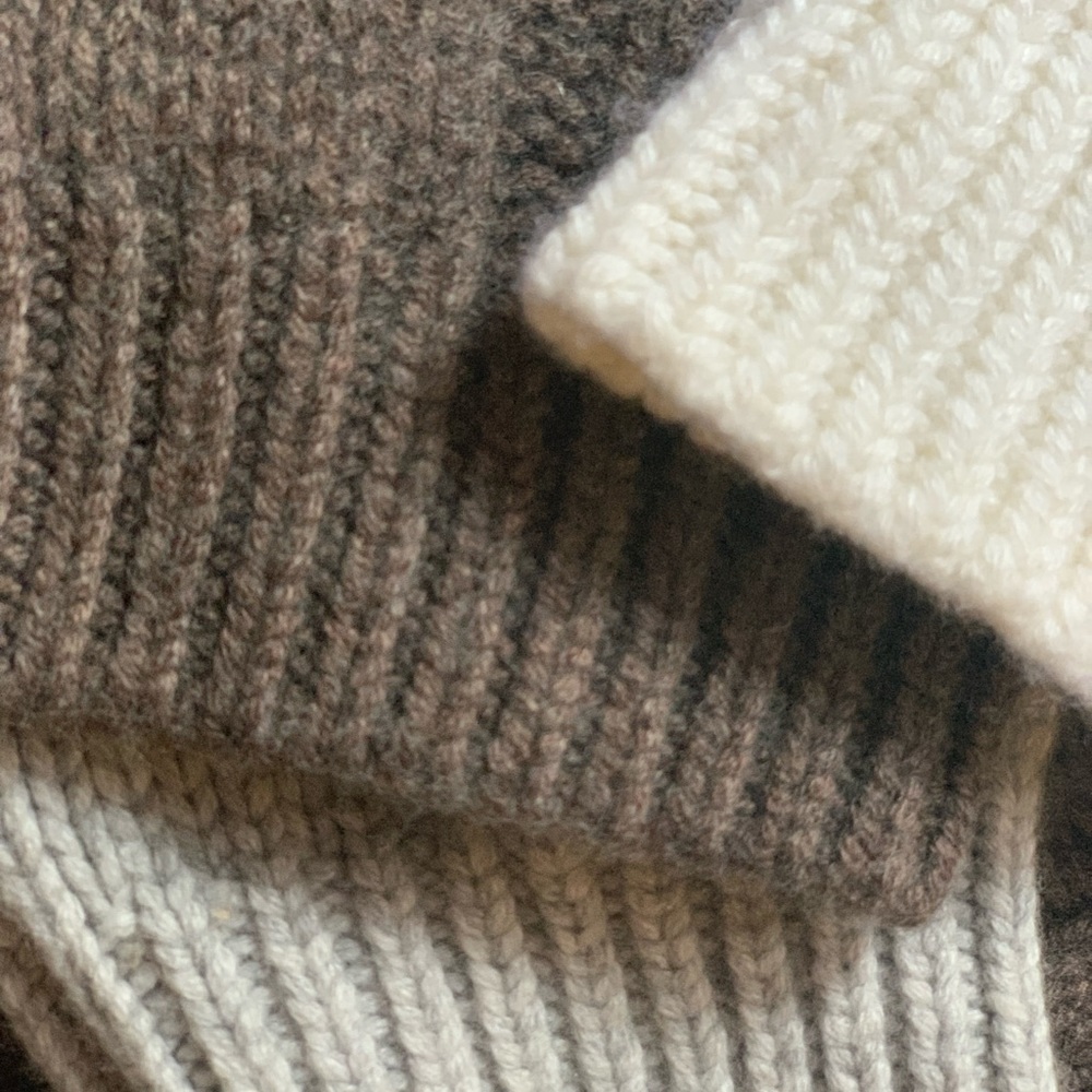 Merino wool sweater. Warm winter knit wear. Brown. Size L - Picture 12 of 16